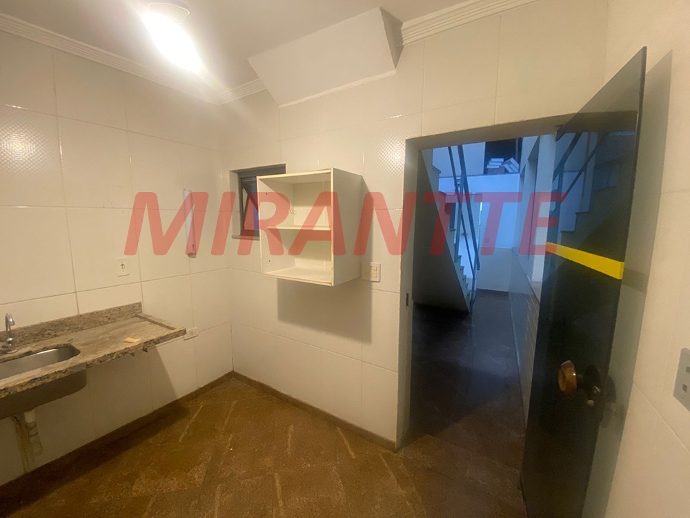 Comercial de 486m² em Santana