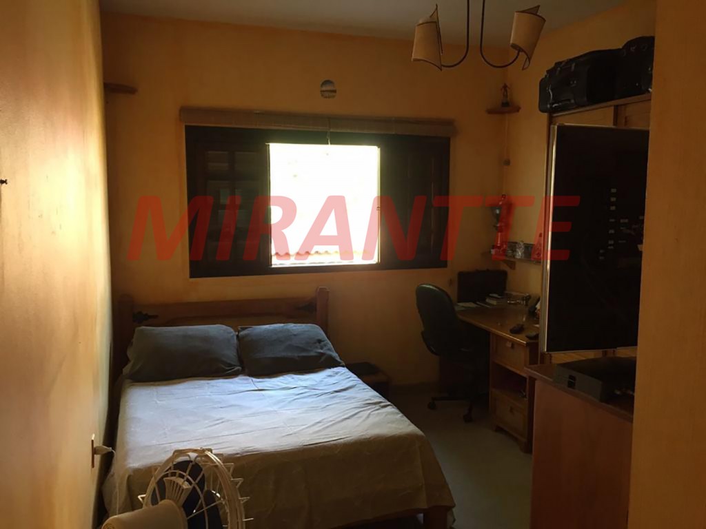 Sobrado de 260m² com 3 quartos em Tremembe