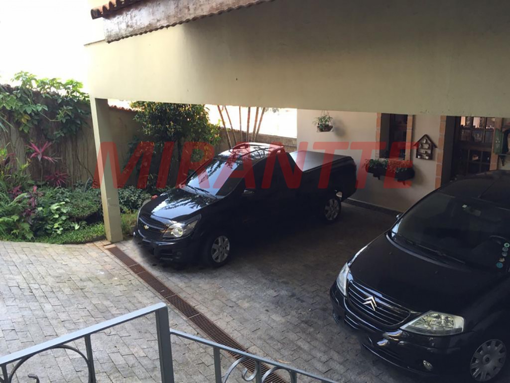 Sobrado de 260m² com 3 quartos em Tremembe