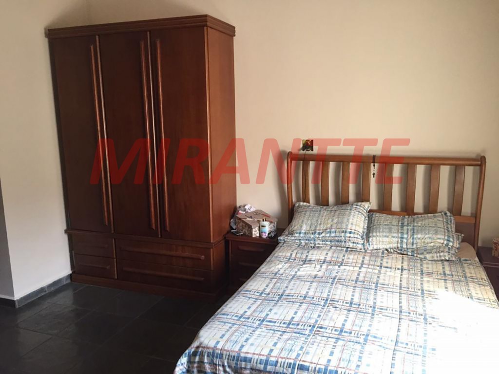 Sobrado de 260m² com 3 quartos em Tremembe