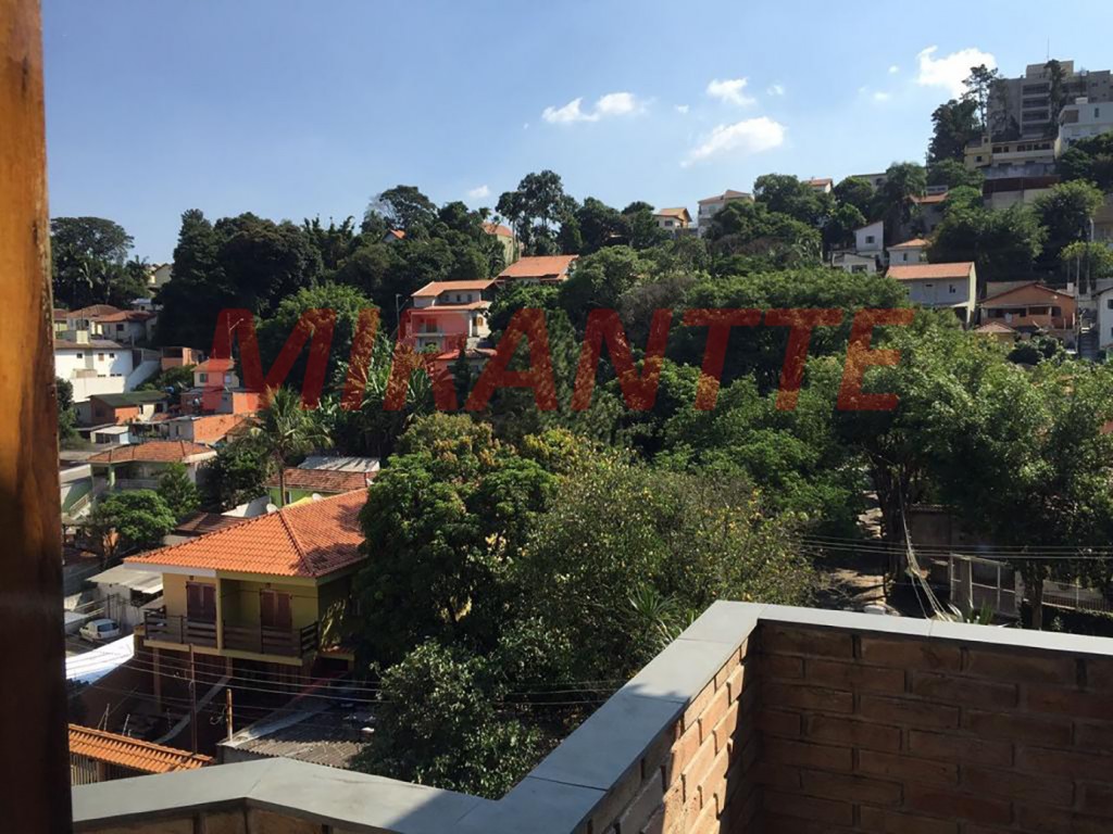 Sobrado de 260m² com 3 quartos em Tremembe