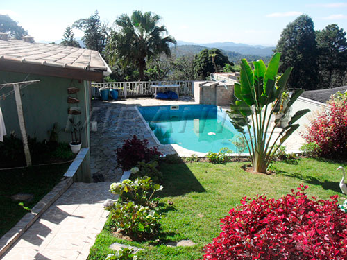 Casa terrea de 208m² com 3 quartos em Serra da Cantareira