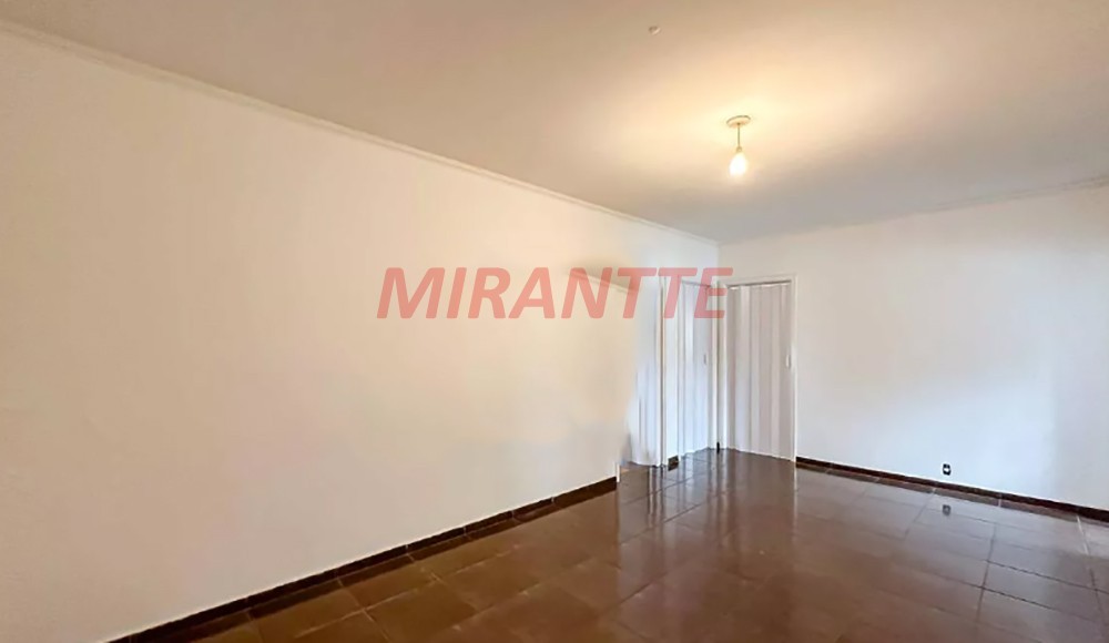 Comercial de 480m² em Imirim