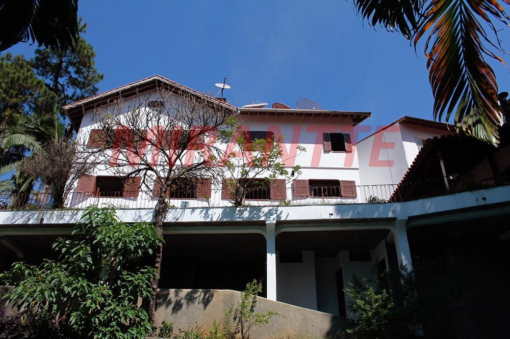 Sobrado de 400m² com 5 quartos em Vila Albertina