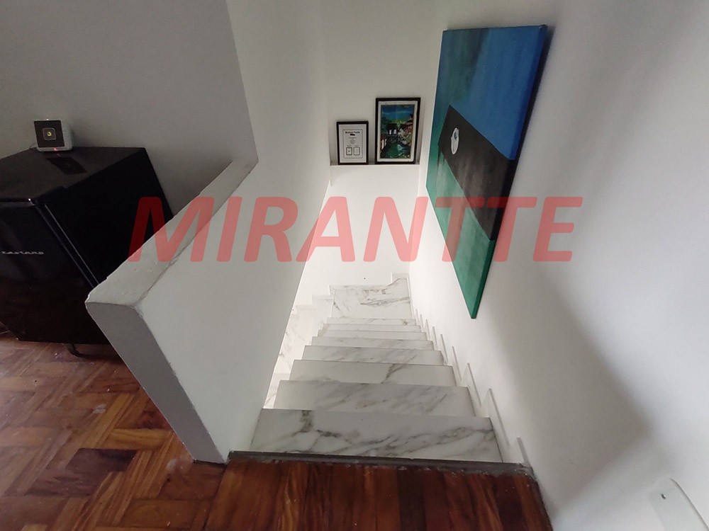 Sobrado de 200m² com 4 quartos em Jardim São Paulo