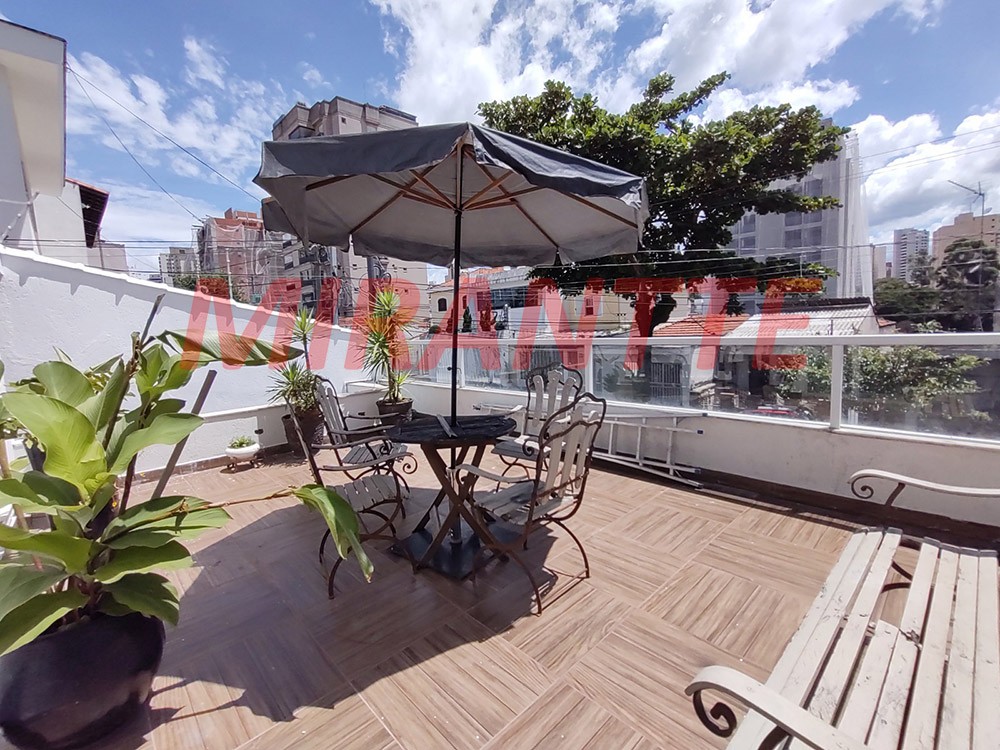 Sobrado de 200m² com 4 quartos em Jardim São Paulo