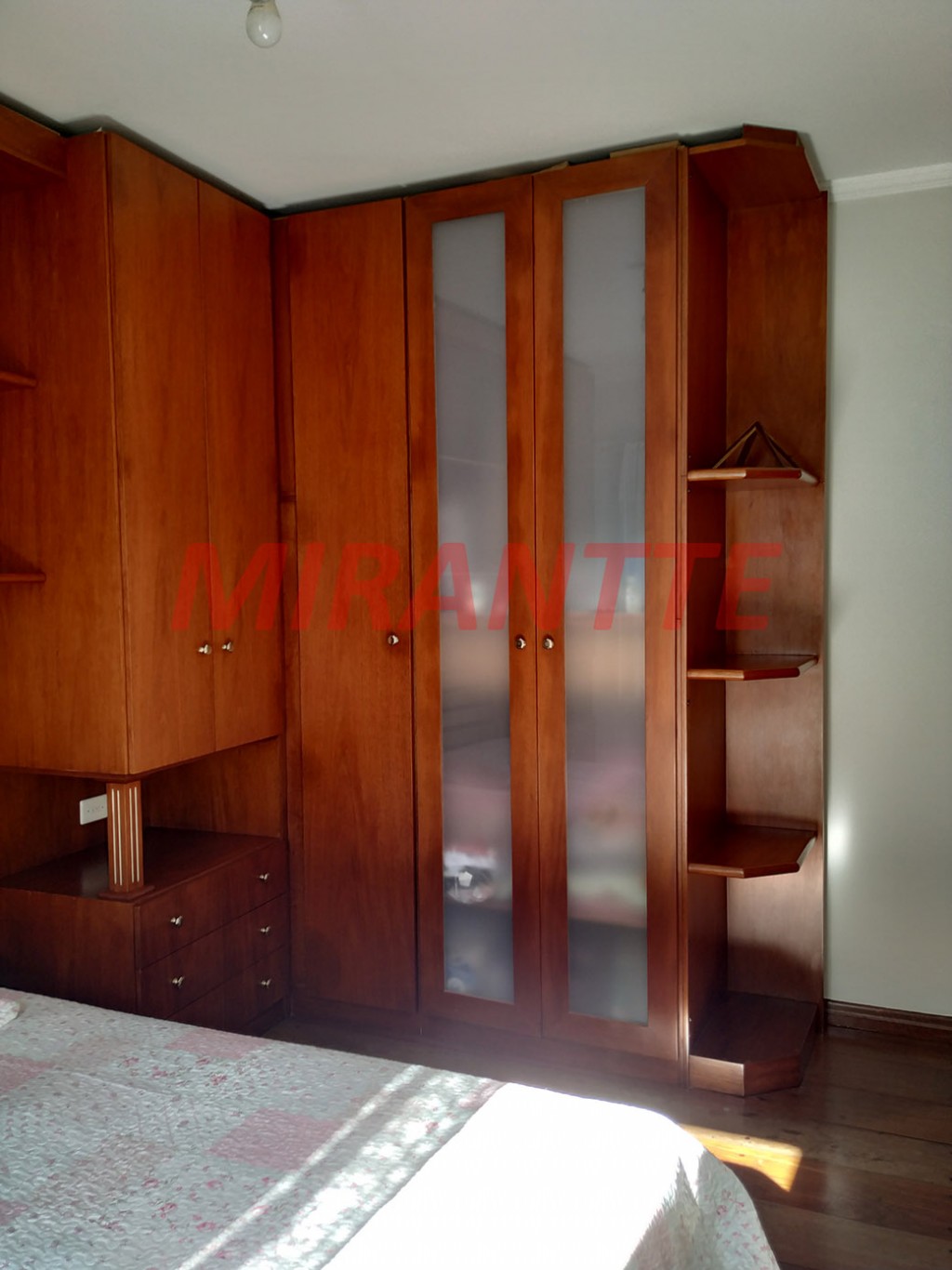 Apartamento de 60m² com 2 quartos em Santana