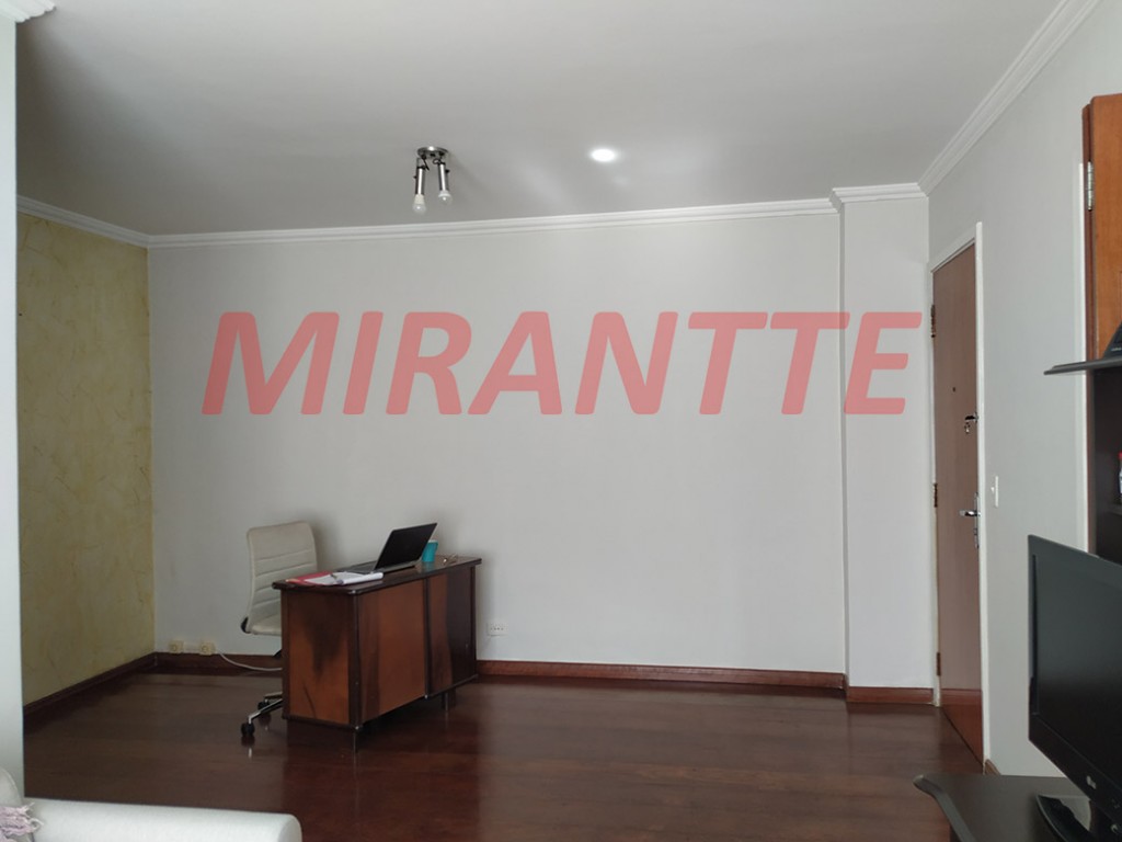 Apartamento de 60m² com 2 quartos em Santana
