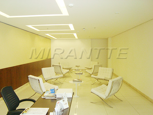 Comercial de 36m² em Santana