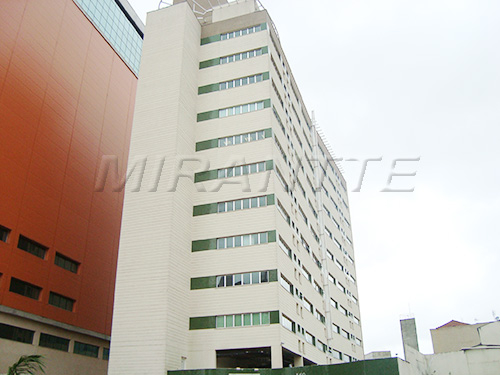 Comercial de 36m² em Santana