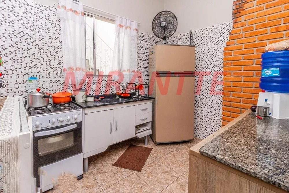 Sobrado de 200m² com 3 quartos em Imirim