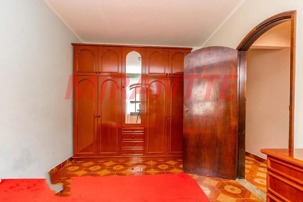 Sobrado de 200m² com 3 quartos em Imirim