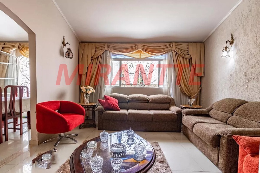 Sobrado de 200m² com 3 quartos em Imirim