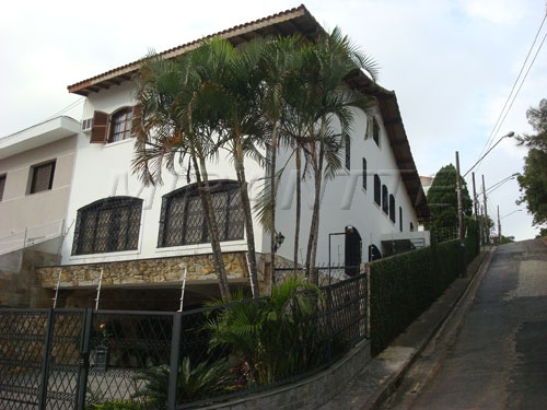 Sobrado de 496m² com 3 quartos em Jardim São Paulo