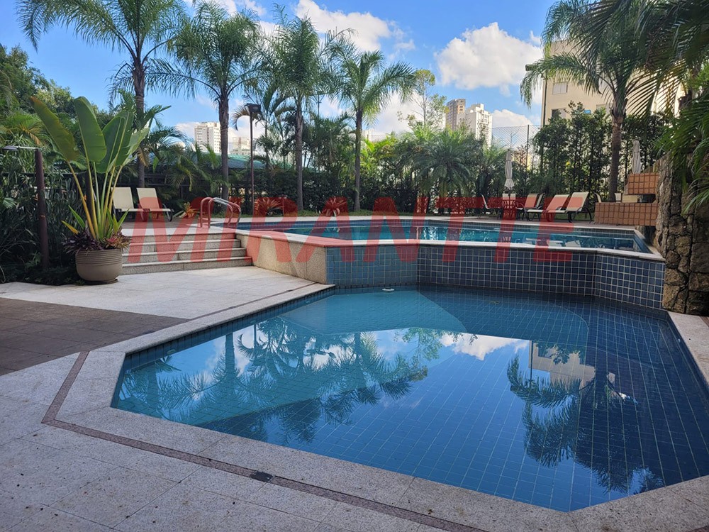 Apartamento com 4 quartos em Santana