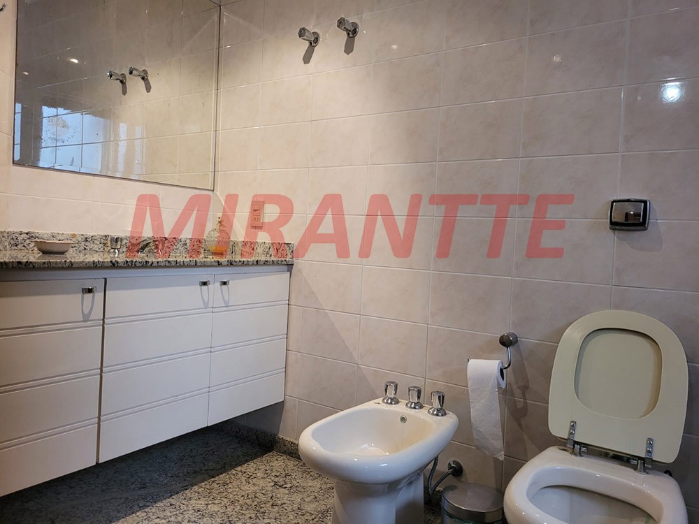 Apartamento com 4 quartos em Santana