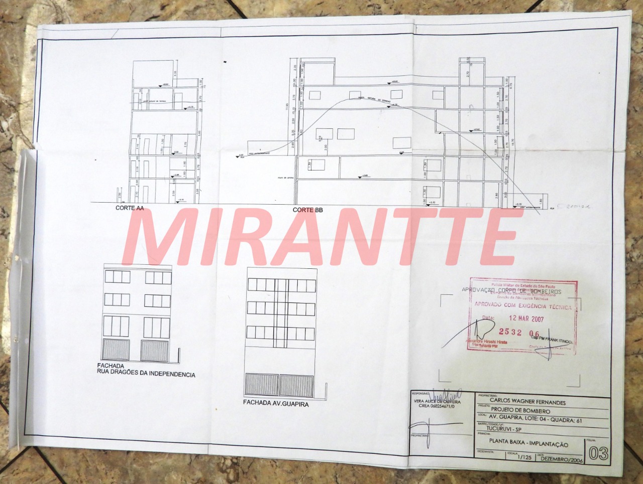 Comercial de 1060m² em Vila Gustavo