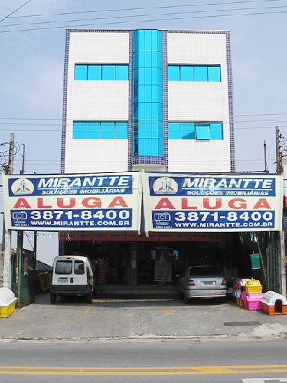 Comercial de 1060m² em Vila Gustavo