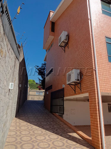 Comercial em Parada Inglesa