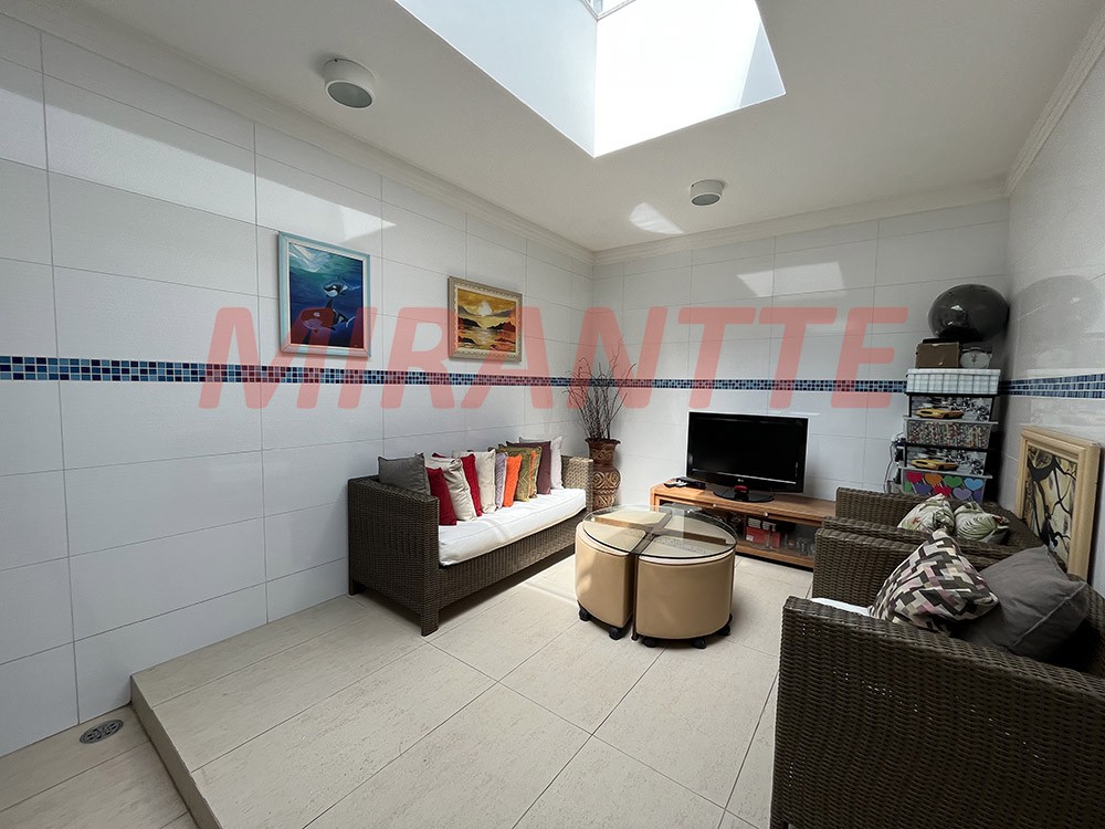 Casa terrea de 540m² com 4 quartos em Vila Irmaos Arnoni