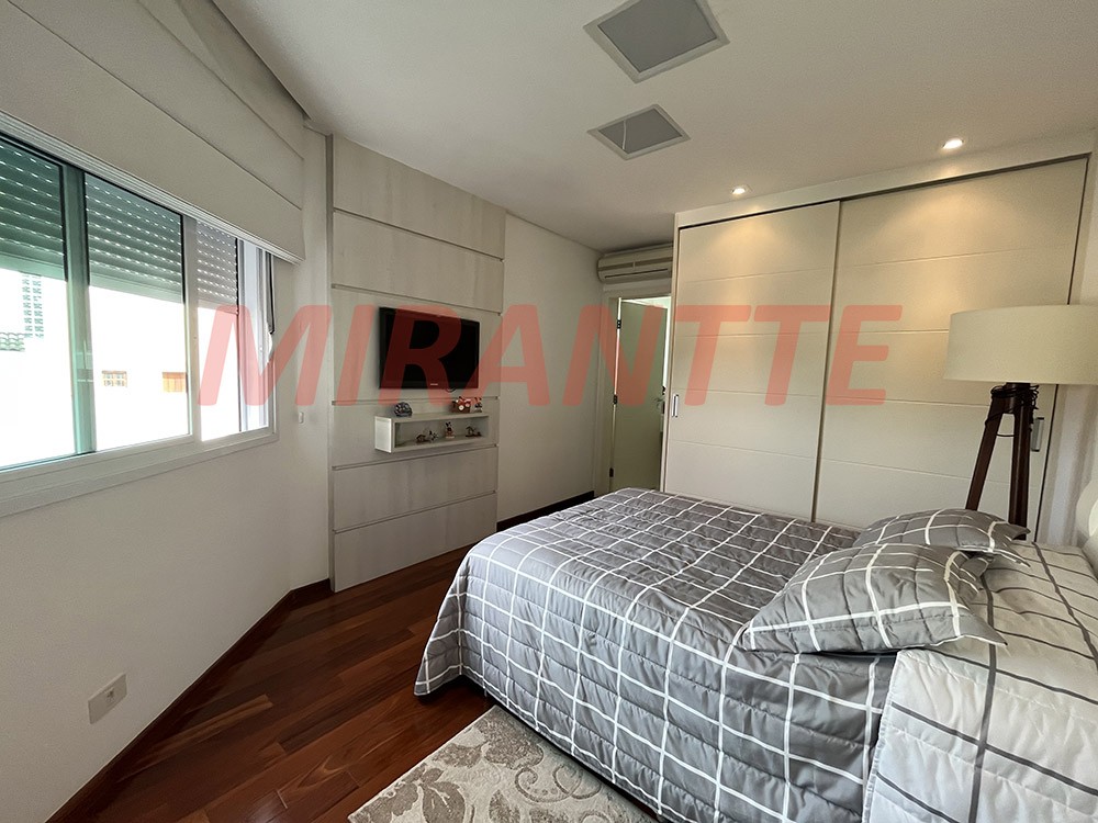 Casa terrea de 540m² com 4 quartos em Vila Irmaos Arnoni