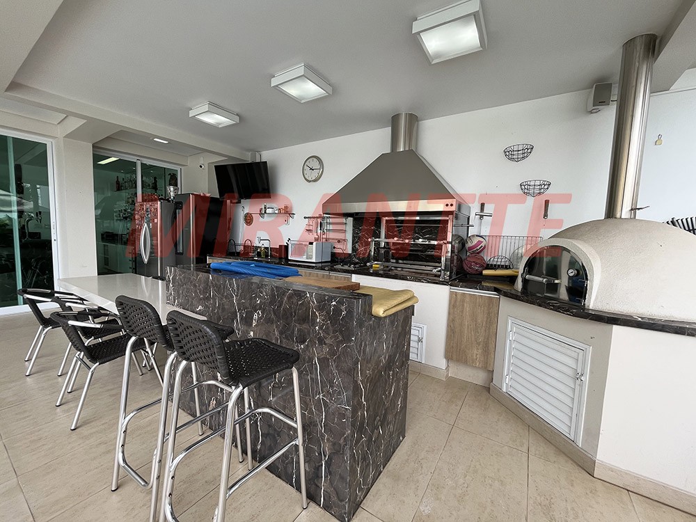 Casa terrea de 540m² com 4 quartos em Vila Irmaos Arnoni