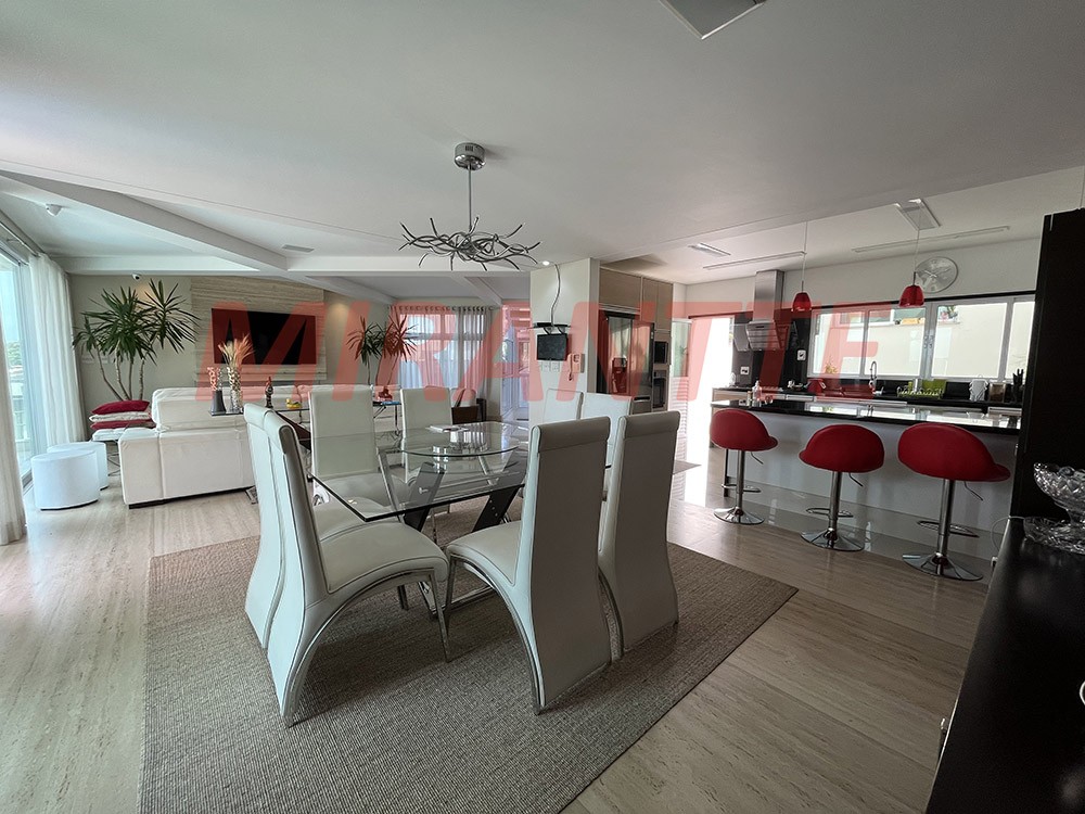 Casa terrea de 540m² com 4 quartos em Vila Irmaos Arnoni