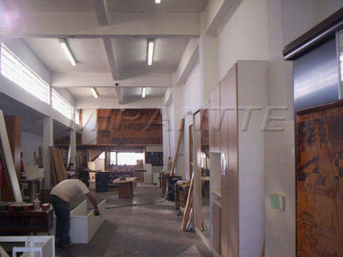 Comercial de 271m² em Imirim