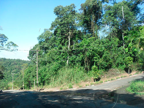 Terreno de 480m² em Serra Da Cantareira