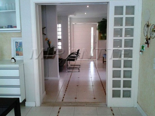 Cond. fechado de 346m² com 5 quartos em RIVIERA DE SAO LOURENCO