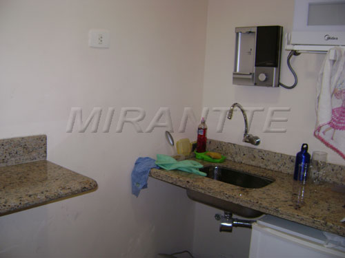 Comercial de 47m² em Santana