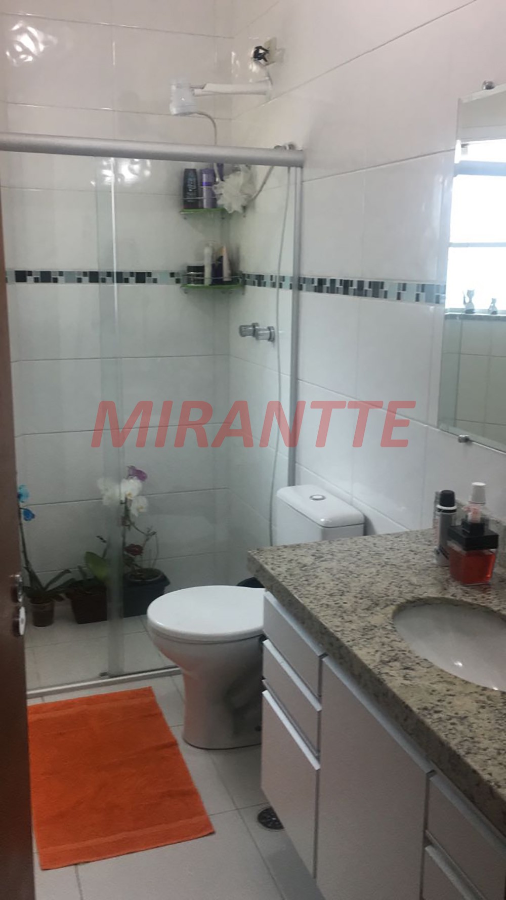 Sobrado com 3 quartos em Vila Carolina