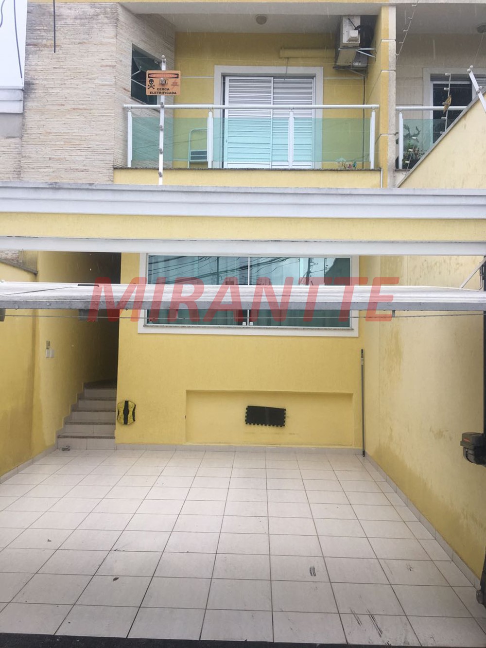 Sobrado com 3 quartos em Vila Carolina