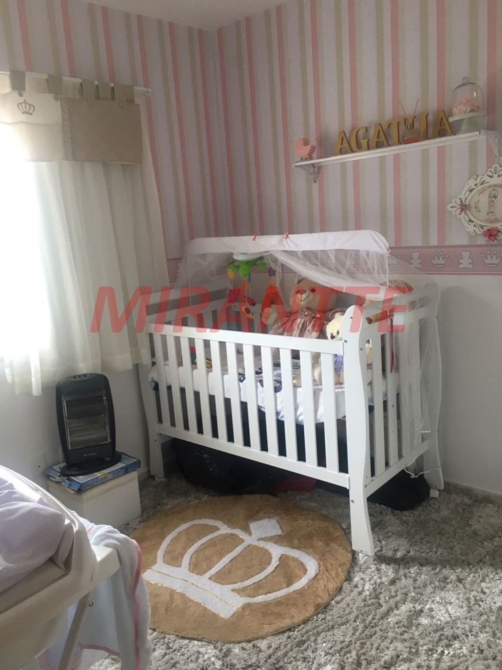 Sobrado com 3 quartos em Vila Carolina