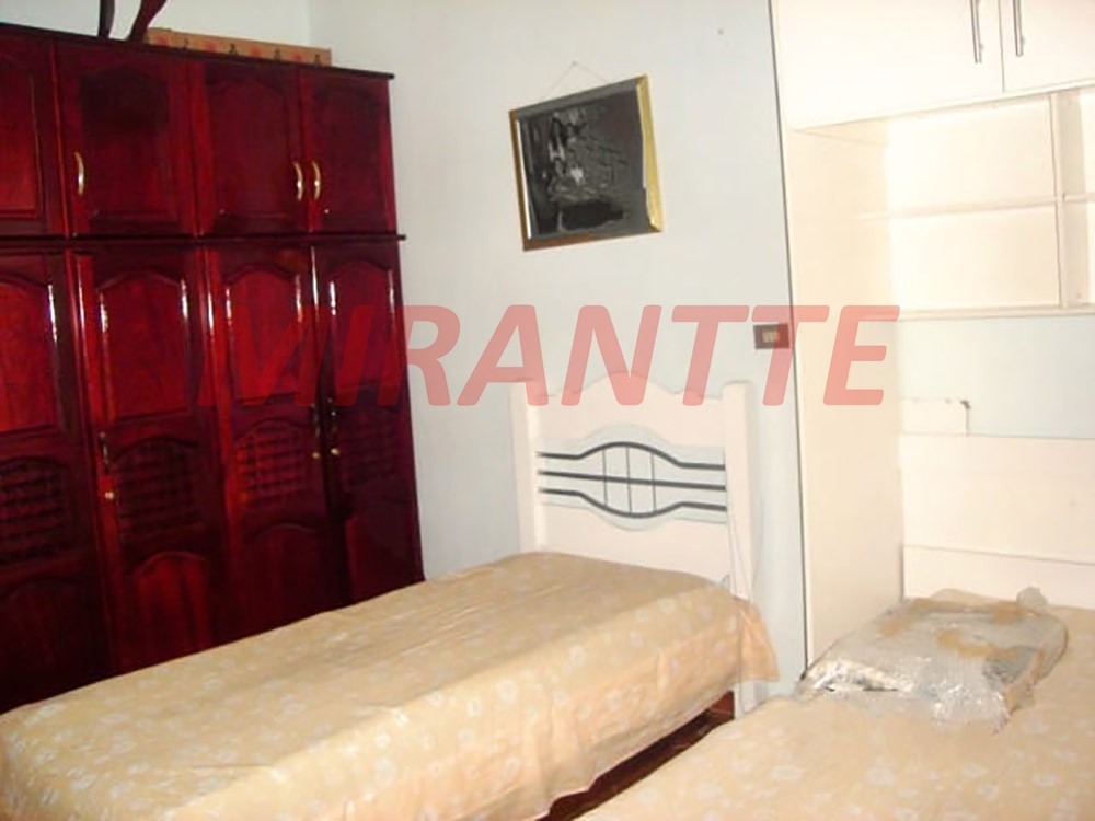 Sobrado de 290m² com 4 quartos em Pedra Branca