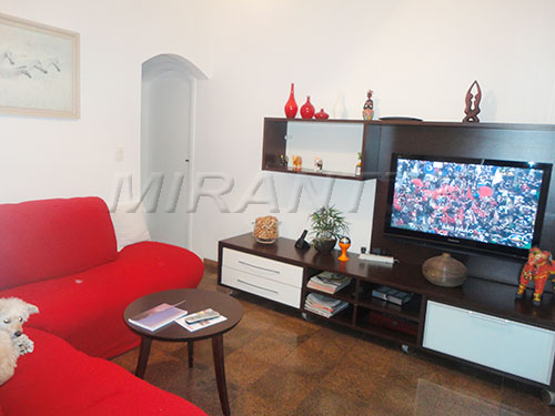 Casa terrea de 220m² com 3 quartos em Tremembe