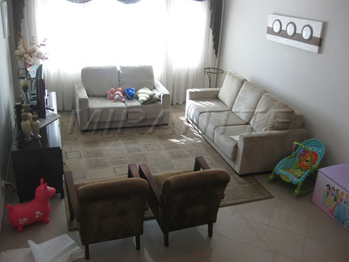 Sobrado de 220m² com 3 quartos em Santa Teresinha