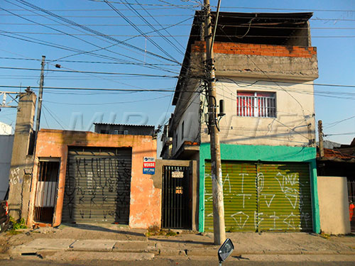 Terreno de 410m² em Vila Bandeirantes