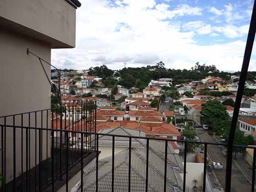 Comercial de 494m² em Tremembe