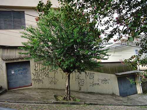 Comercial de 494m² em Tremembe