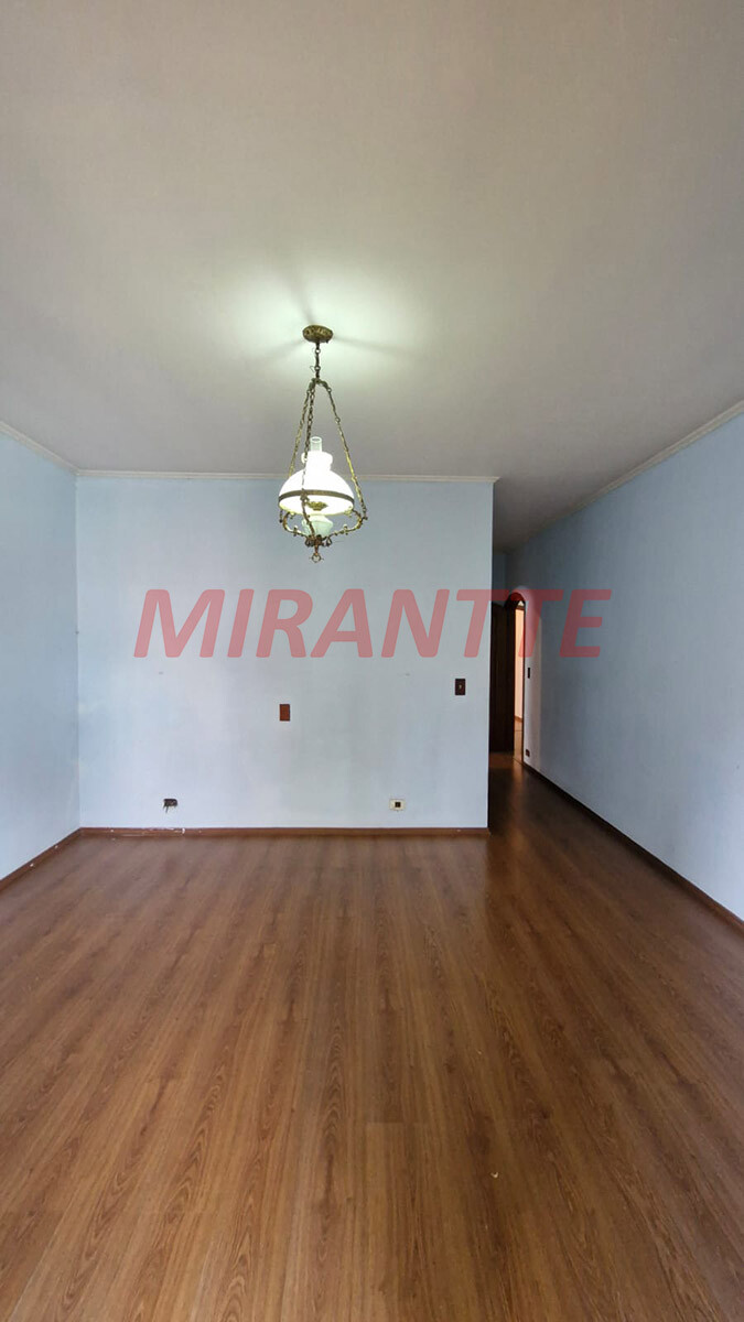 Sobrado de 462m² com 5 quartos em Barro Branco