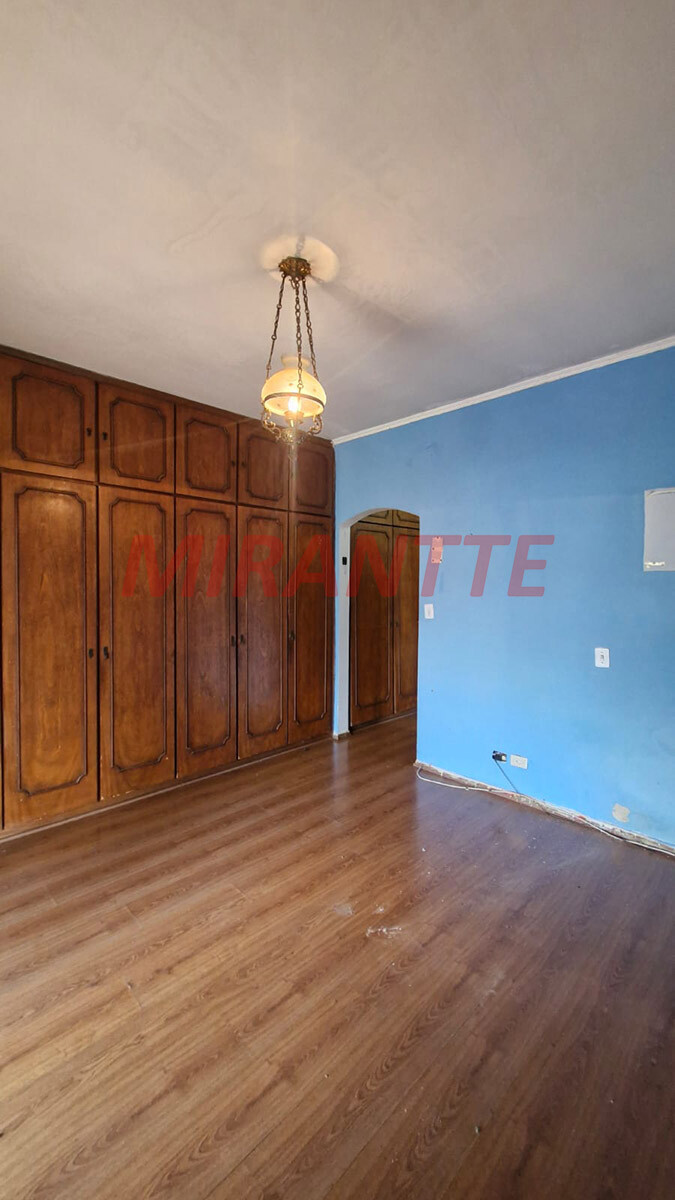 Sobrado de 462m² com 5 quartos em Barro Branco
