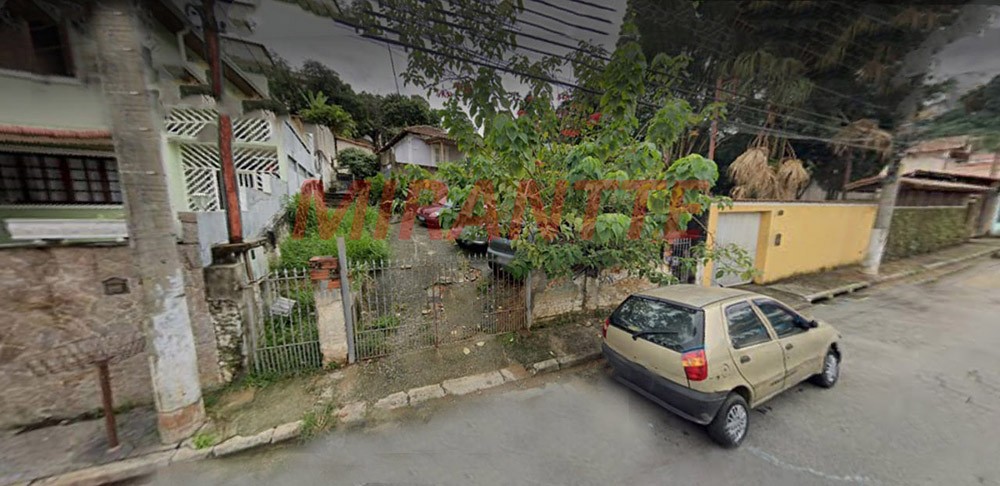 Terreno de 400m² em Tremembe