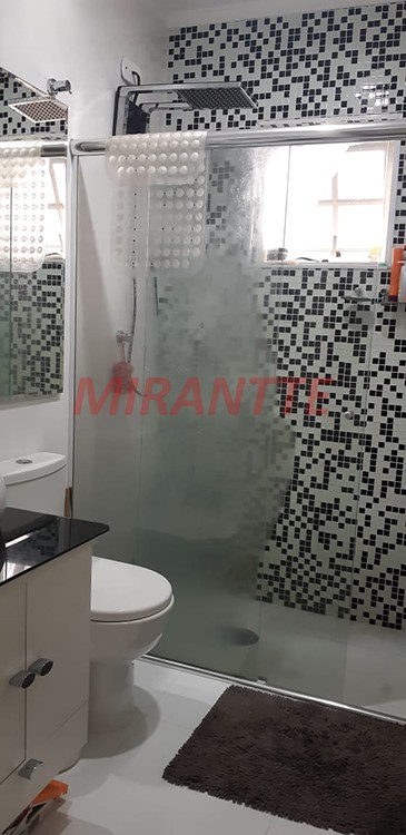 Sobrado de 140m² com 3 quartos em Jardim Bibi