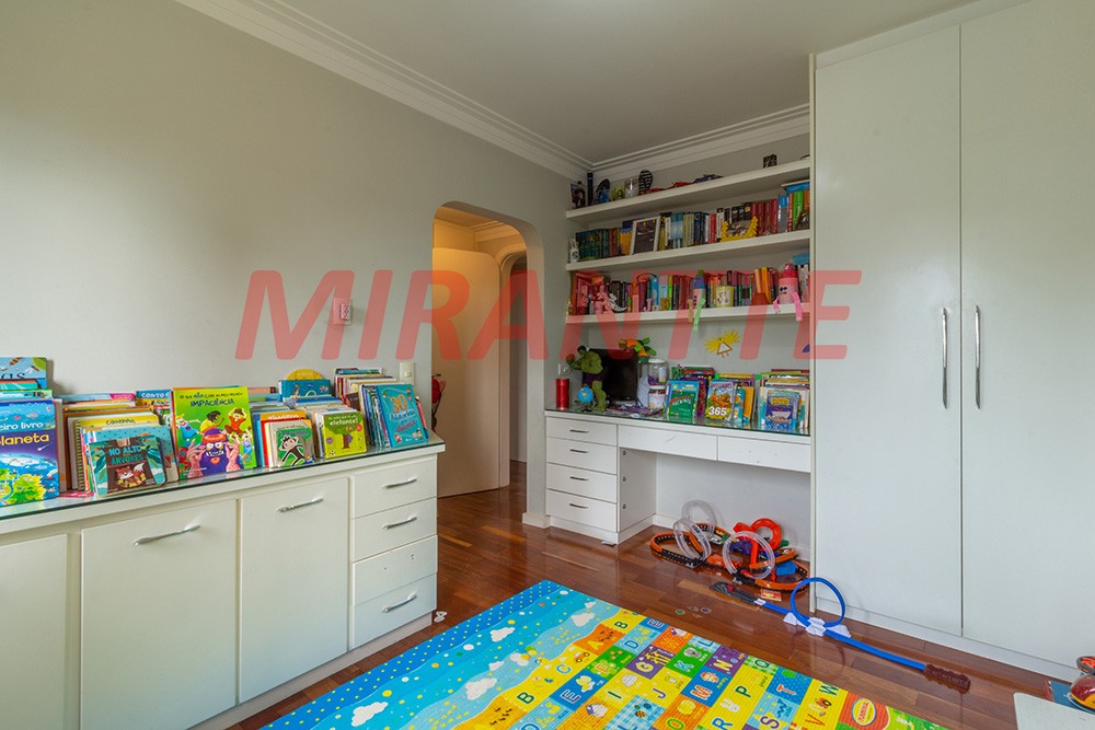 Apartamento de 200m² com 3 quartos em Santana
