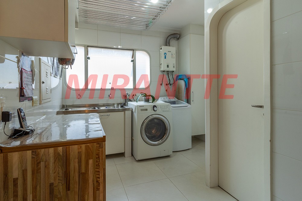 Apartamento de 200m² com 3 quartos em Santana
