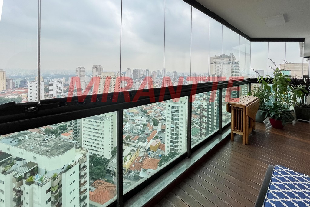 Apartamento de 320m² com 4 quartos em Santana