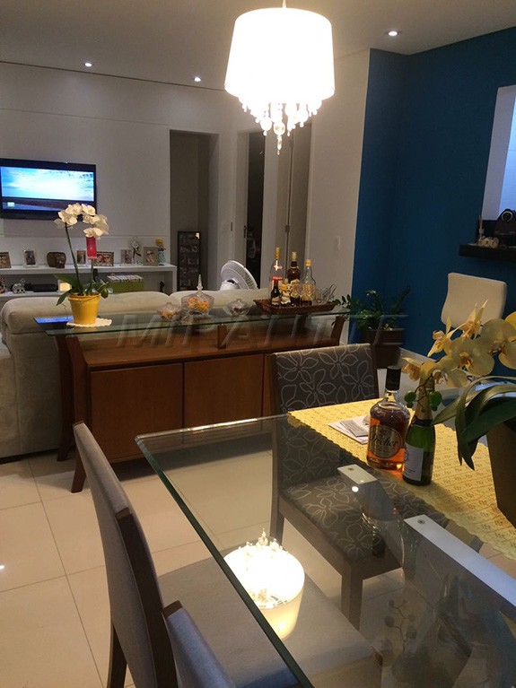 Apartamento de 78m² com 2 quartos em Limão