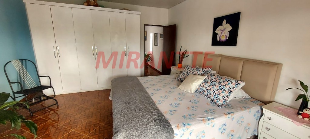 Sobrado de 200m² com 3 quartos em Serra Da Cantareira