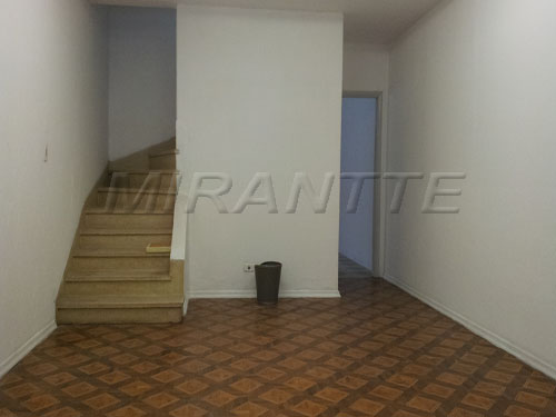Comercial de 120m² em Santana